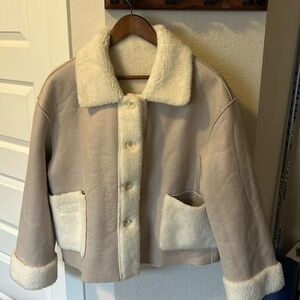 Women’s Wool Shearling coat - excellent condition!